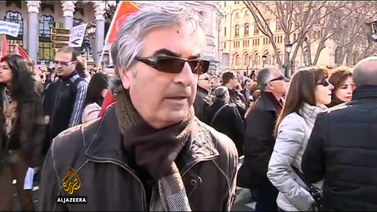 مظاهرات حاشدة ضد الإصلاحات في إسبانيا - قناة الجزيرة البلقان