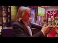 INTERVIEW | Johan Derksen is klaar met voetbal: "Ik kijk liever naar wielrennen"