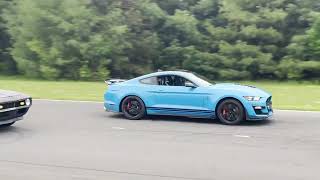 22 GT500 vs built LS3/T56 68 Camaro dig races at NYST