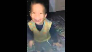 Naciye Oynayan Çılgın Çocuk...