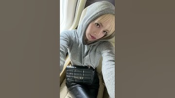 V and Lisa IG story/update, private jet to  Paris #lisa #taehyung #bts#celine