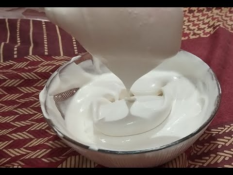 How to Whip Cream WITHOUT an Electric Mixer | Whipped cream By Hand ...