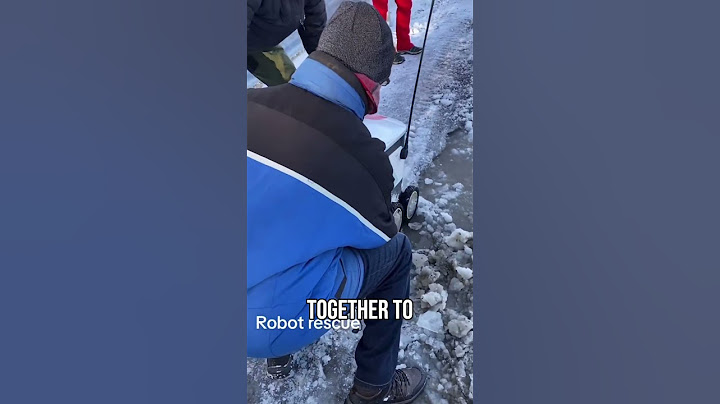 Heartwarming Act of Kindness in Finland  Bystanders Rescue Stranded Food Delivery Robot