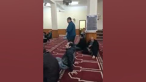 تلاوة قرآنيه من سوره النور في مسجد النور لفضيله الشيخ محمد الدالي