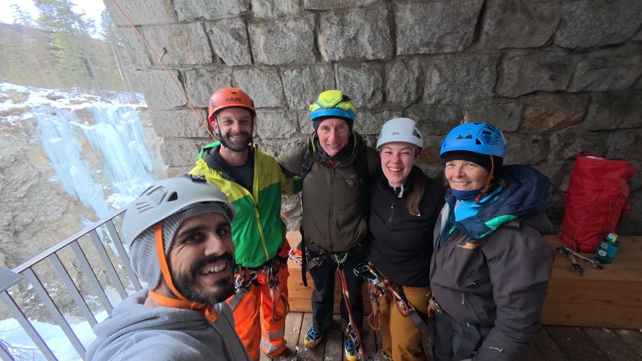 Winter Canyoning mit der Bergsteigerschule Pontresina