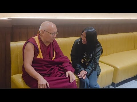 Invited us for dinner#jangthangvlogger #tibetanvlogger #viral 