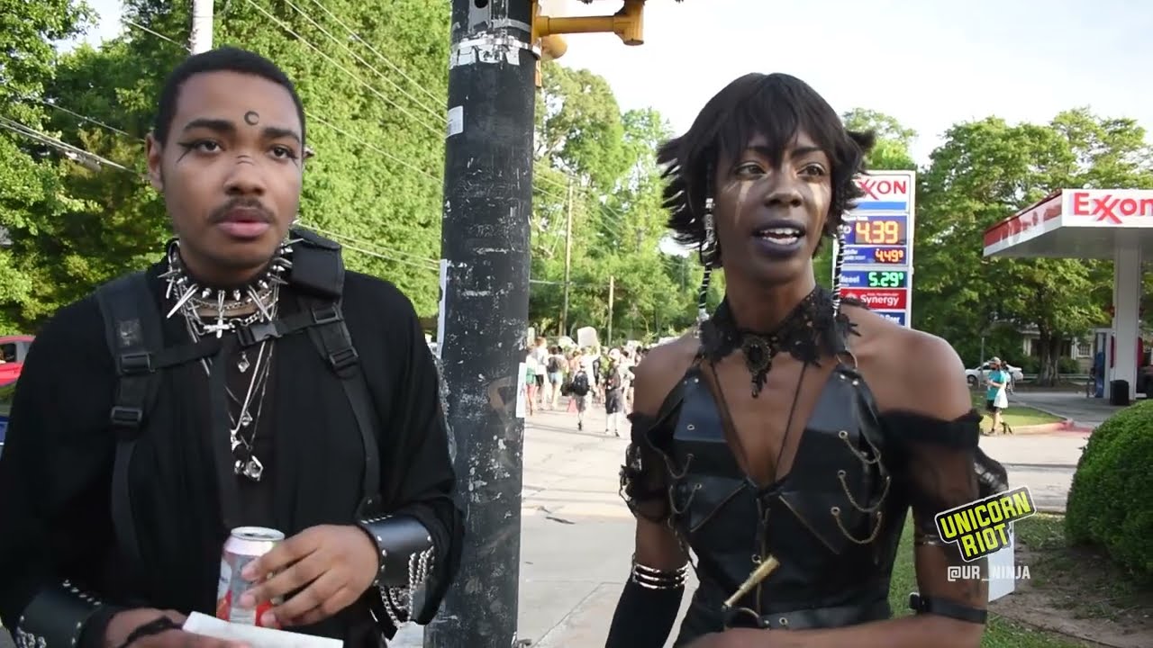 Protesters march through Atlanta to "Stop Cop City"