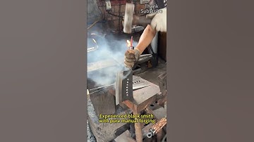 Zevensterren botsnijmes, met de hand gesmeed volgens het oude vakmanschap van de smid