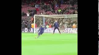 Lionel Messi Stuns Ter Stegen With Amazing Freekick At Warmup Training