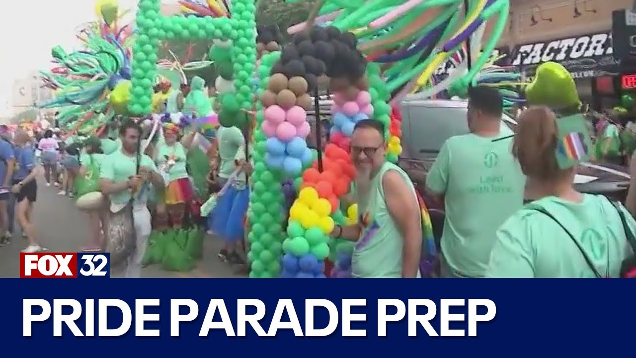 Chicago prepares for the Pride Parade this weekend - YouTube