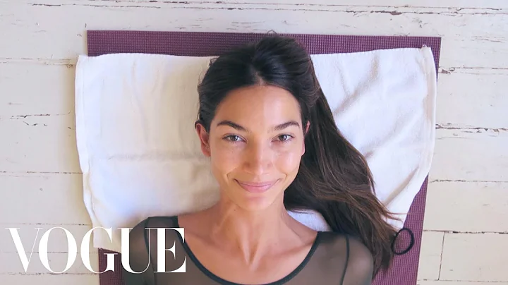 Watch Lily Aldridge Train for the Victoria's Secre...