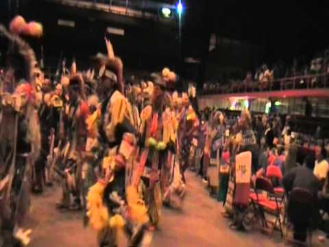 *HQ HD* Stoney Park @ Grand Entry @ He Sapa Wacipi...