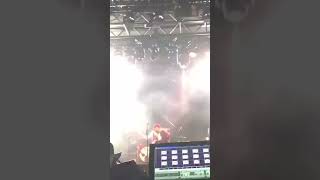 Emi̇r Can İğrek - Si̇lahim Yok Ankara Konseri