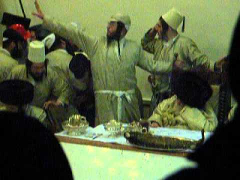 Toldos Avrohom Yitzchok Purim Tish 2014 The Rebbe Is Cool