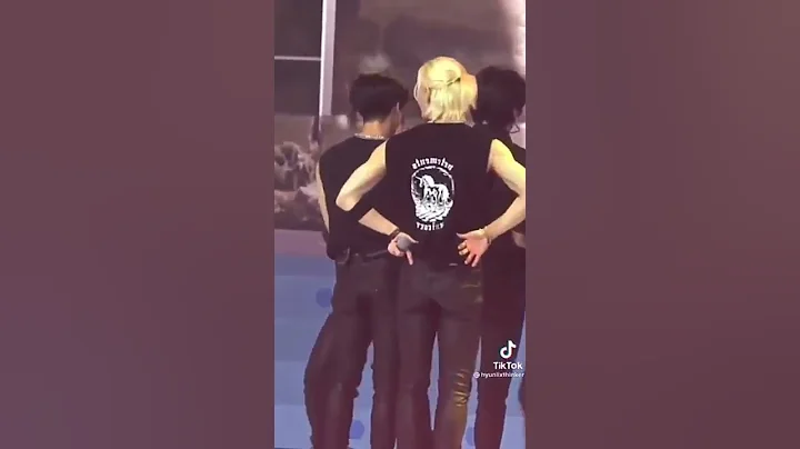 we need Felix back 😭😭😭 #straykids #felix #hyunjin #hyunlix #backdoor #shorts