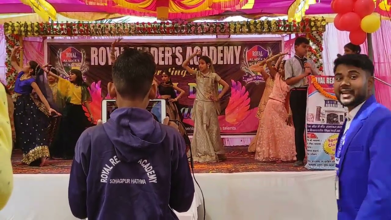 Ghumar Ghumar  #ghumar #groupdance #school #music #activity #annualday # #saptrang #royalites