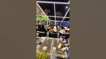 ايوا انا الي واخد اللقطة 