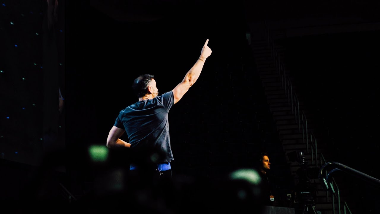 REMEMBER WHEN MICHAEL JORDAN PLAYED BASEBALL? | DAILYVEE 260