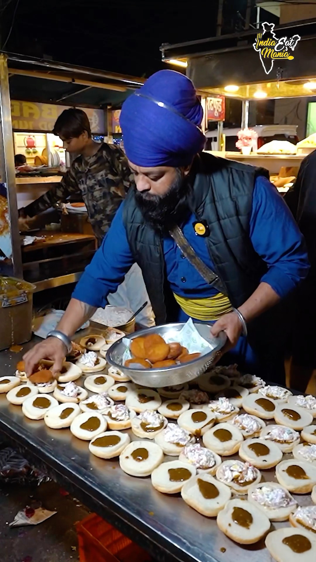 Two Sardar Ji Selling Cheapest Shahi Maharaja Burger Making Rs. 13/- Only #yamunanagar #shorts