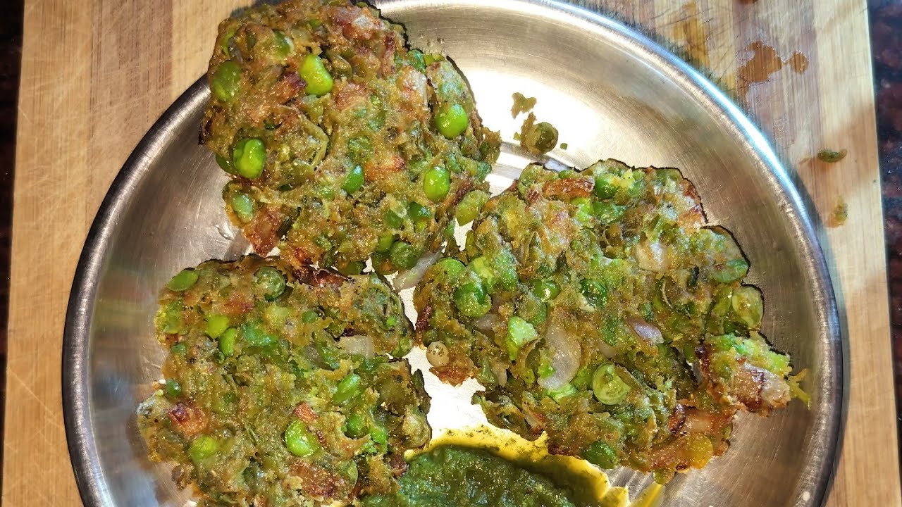 Green matar se ek easy snacks 