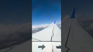 Flaps full and gear down on the United airlines Boeing 737 max 9