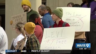Students speak out after LSU law professor was put on leave for political comments during lecture