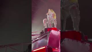Beyoncé Kicks Off Renaissance World Tour in Sweden | LX News