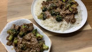 أسهل طريقة اللحم والبروكولي (Beef and Broccoli) رامي هجم و برزطنا ولاكن الطبخة جات واعرة 