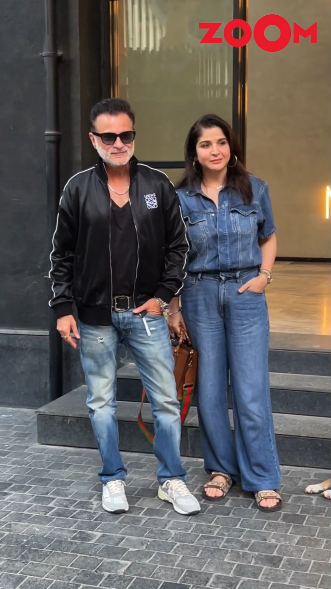 Maheep Kapoor and Sanjay Kapoor's CUTE reaction to the paps' request at film screening #shorts