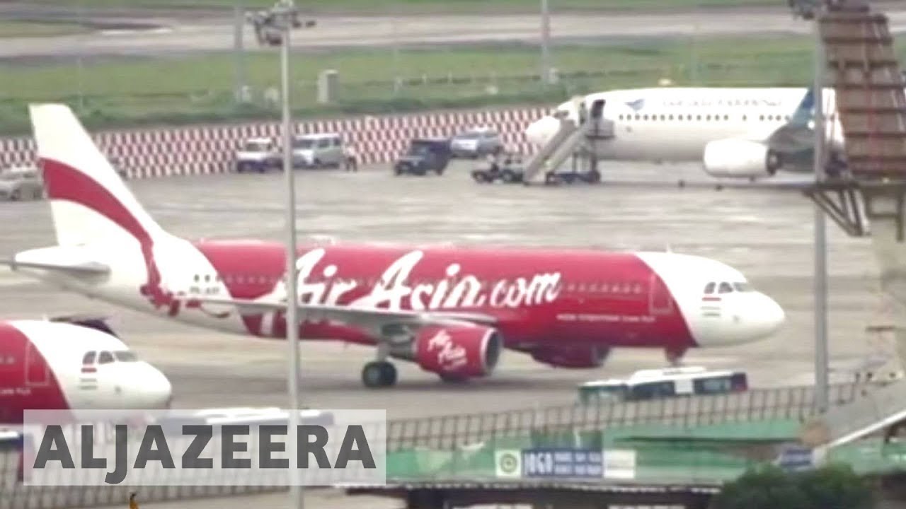 كان مساعد الطيار يقود طائرة الخطوط الجوية الآسيوية التي تحطمت