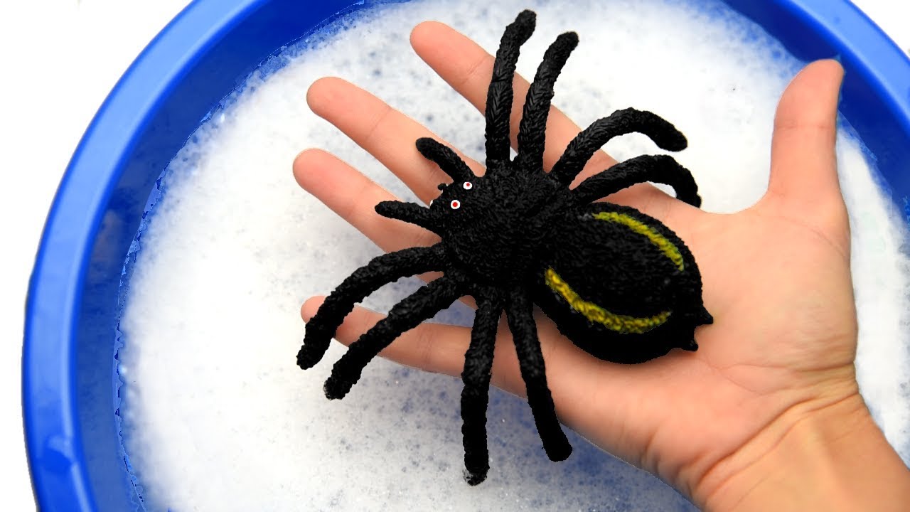 Lots of Wild Animal and Sea Animal Toys - Learn Animal Names Lots of Wild Animal and Sea Animal Toys - Learn Animal Names