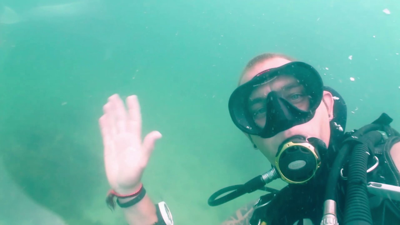 How to Look Good in Underwater Photos • Scuba Diver Life