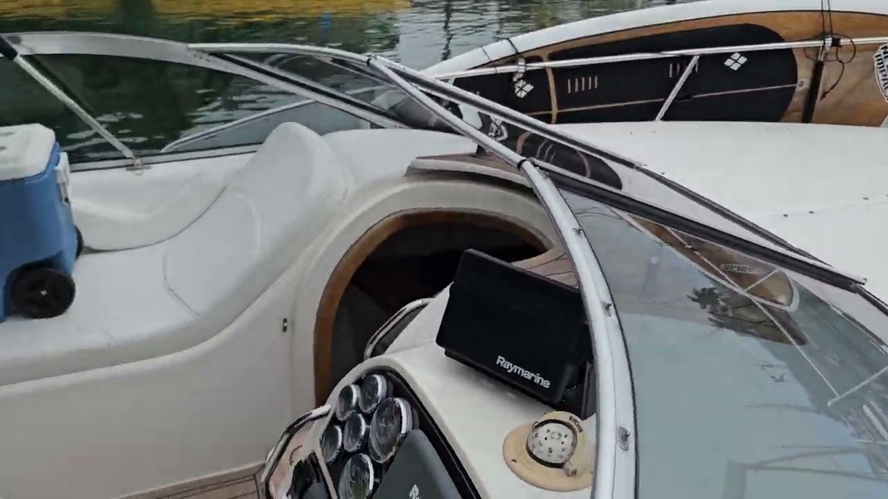 Schaefer Phantom 300 2012