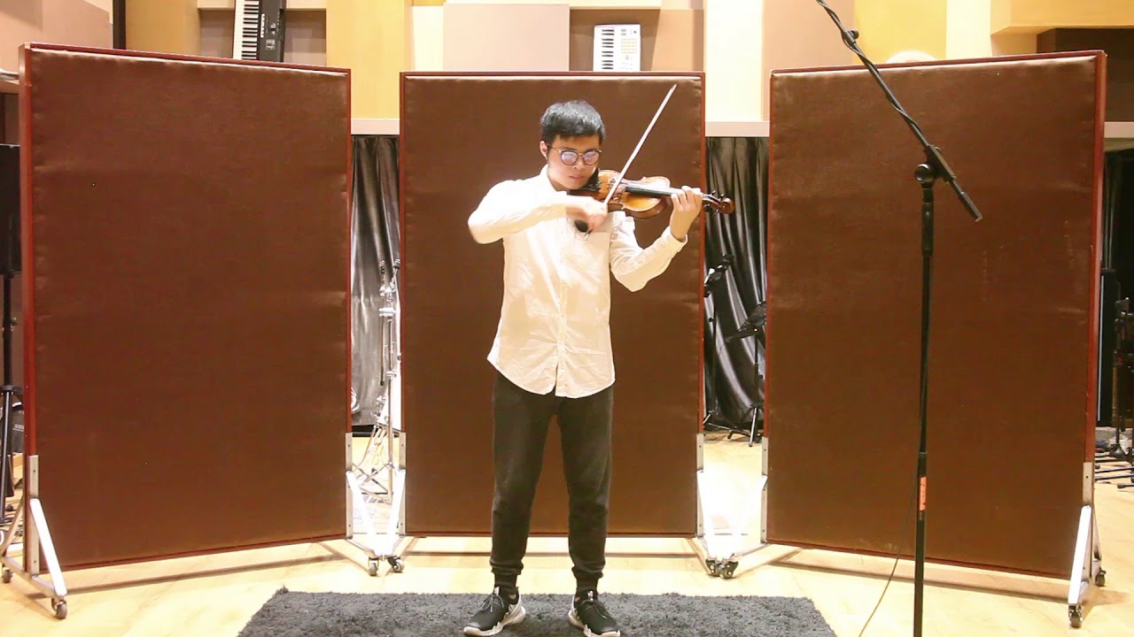 Violin progress three years Blind violinist plays Bach Violin Sonata