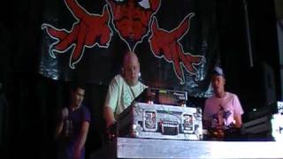 Download Lagu The Early Bastards DJ Potato \u0026 DJ Mol Featering Mc Whiteline Live @ Megarave Festival Hoogevliet MP3