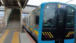鶴見線E131系1000番台T4編成 浜川崎駅到着