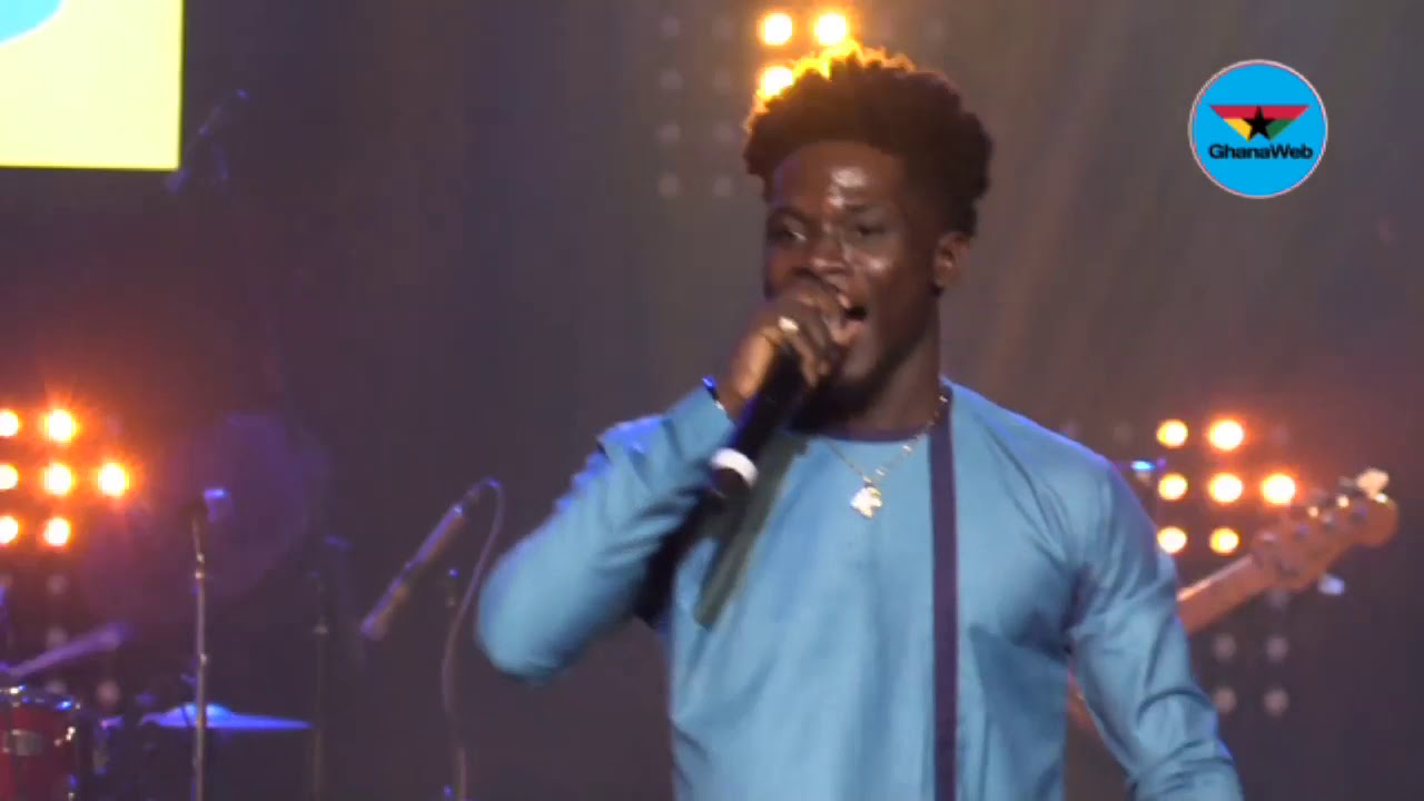 Kuami Eugene's electrifying performance at MTN Music Festival - YouTube