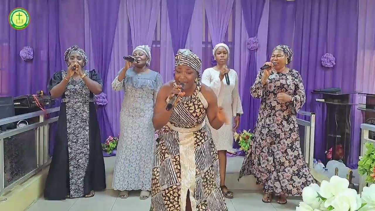 PRAISE MEDLY.  DAY 38, PRAISE CHALLENGE SEASON 12