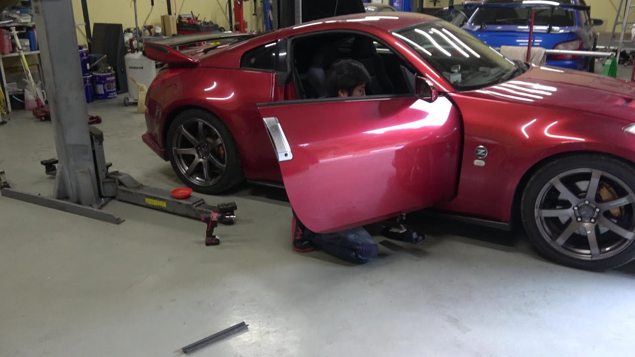 Z33パワーウィンドウ修理 カーサービス・トクの日常2024.1.24 - YouTube