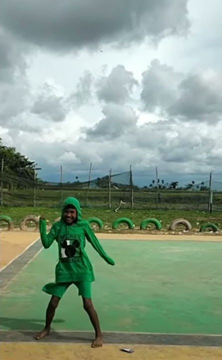 Dj Pruit prit sangat lincah salto ke muka😁
