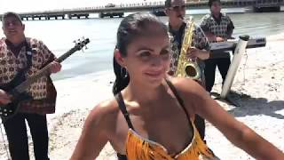 ANACLETA – La Media Naranja de Sergio Montenegro