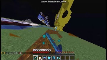 Minecraft KitPvP//Episode #1 fighting a dank hacker!