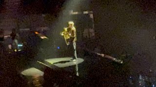 Haim - “Summer Girl” (with sax intro) 9/8/2025 Madison Square Garden, New York, NY