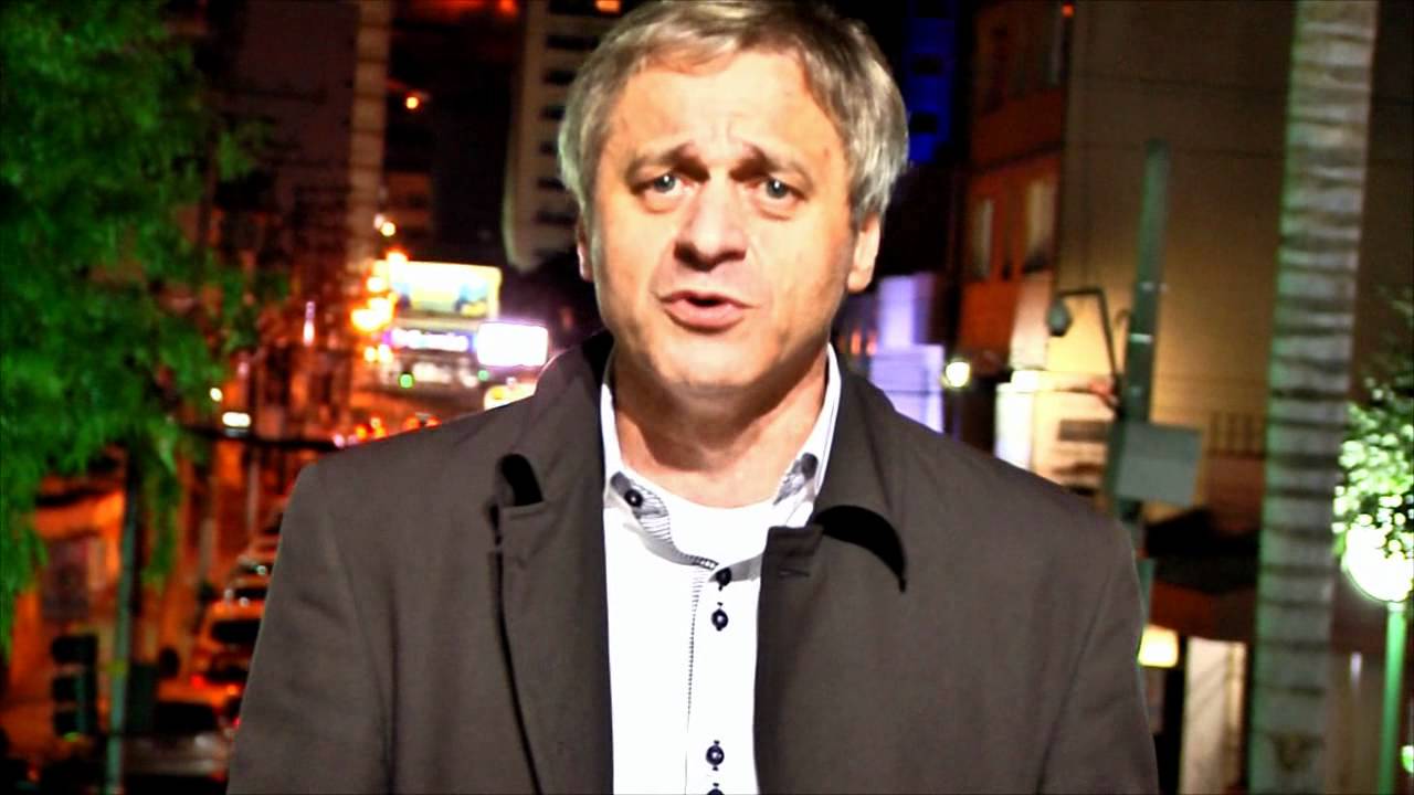 Paulo Roberto - Sonhar com Anjos Oficial adlı videoyu YouTube'da izle Paulo Roberto - Sonhar com Anjos Oficial adlı videoyu YouTube'da izle