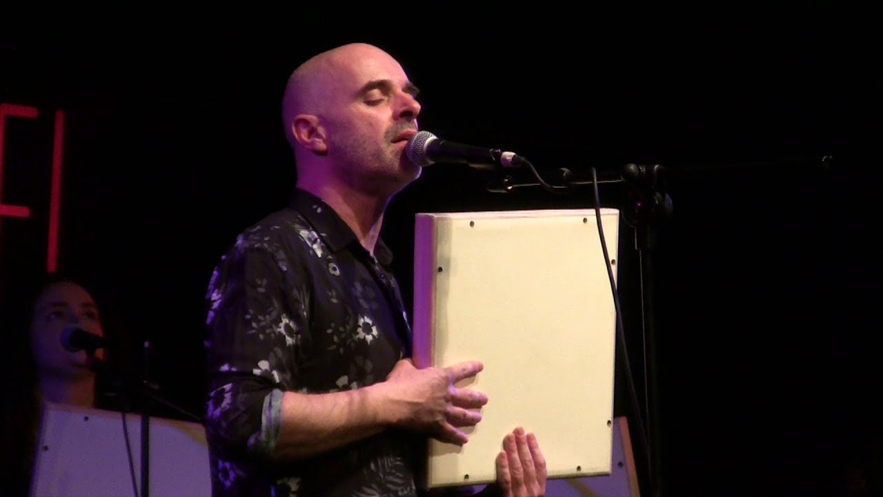 Xabier Díaz & Adufeiras de Salitre - Voa o Aire - Galileo Galilei 05/04/2018