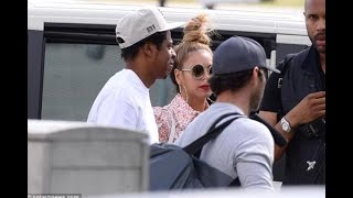 Beyonce Flaunts Cleavage And Gorgeous Gamson Private Jet