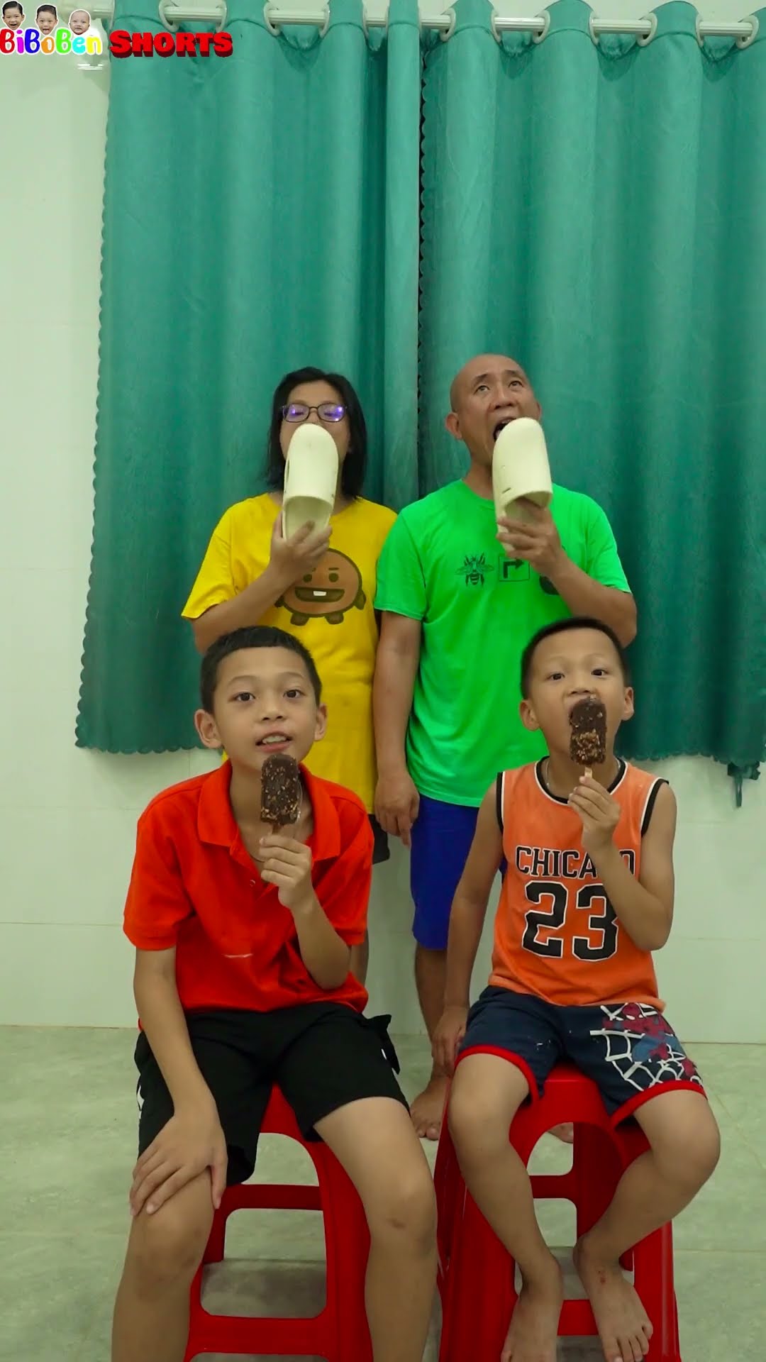 Funny video | Sharing with kids is caring ❤️???#funny #shorts