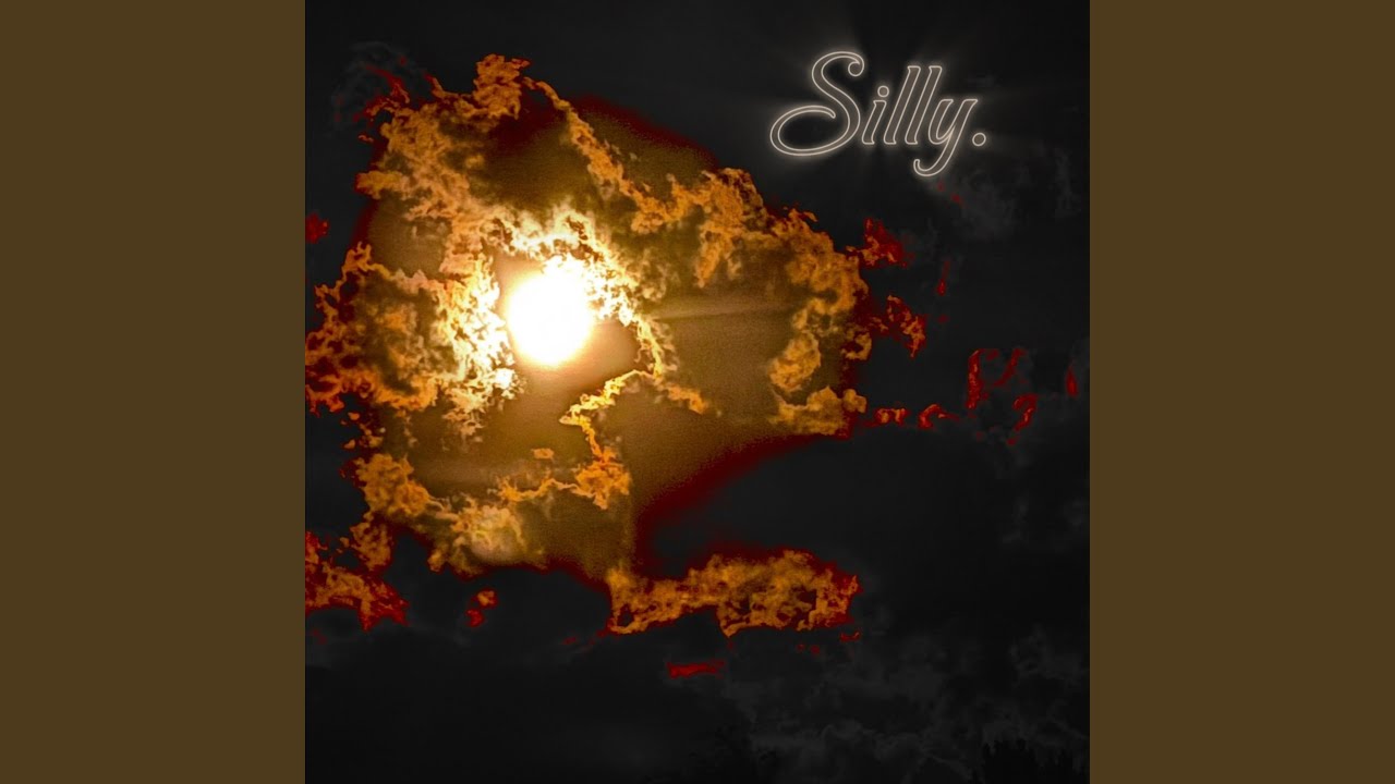Guarda Silly su YouTube Guarda Silly su YouTube