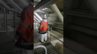 Frankie the Painter Inside the Queensferry Crossing ,Lest we Forget .mp4