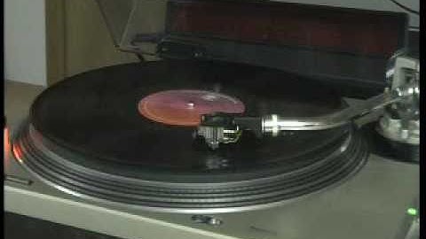 I Am Somebody - Jimmy James and the Vagabonds - HQ
